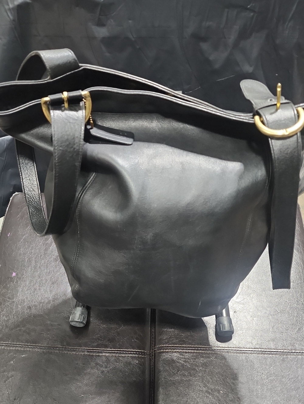 4082 Vintage 90 Coach Made In Usa Black Leather Soho Duffle Shoulder Bag Tote
